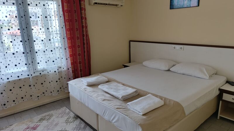 SİDE KUMSAL OTEL